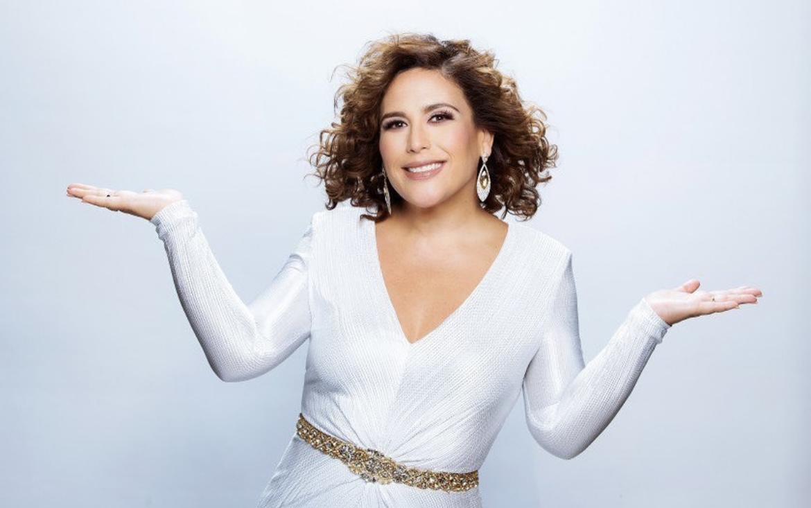 Angélica Vale Wins Coveted Gracie® Award for Individual Achievement In Local Radio